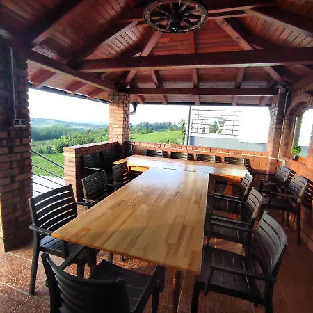 Vikendica Sa Bazenom Stasa ヴィラ バニャ・ルカ