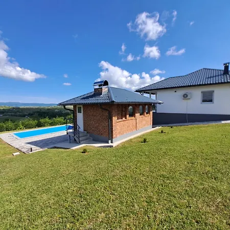 Vikendica Sa Bazenom Stasa Banja Luka